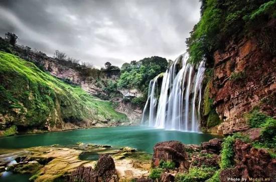 中国和亚洲第一大瀑布，也是世界上最富盛名的大瀑布之一气度恢弘，气象万千，摄人心魄