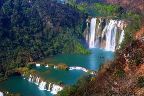 被誉为是“中国最美丽的瀑布”