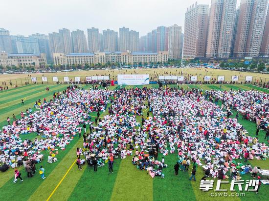 2019nV北县域经济十强_成为全省县域经济发展的佼佼者.从国家级贫困县,到全省科学发展\