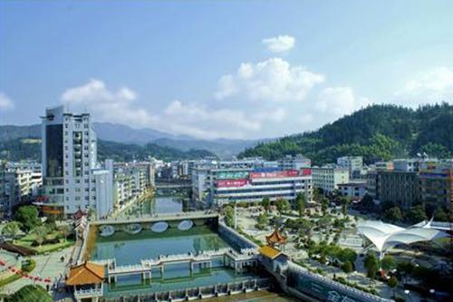 湖南省gdp最高的县城_湖南正在 腾飞 的城市 GDP增速省内最高,20亿机场将通航