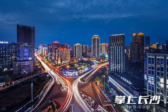 长沙荣膺中国幸福感最强的十大省会城市和直