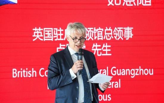 英国如意签服务落地长沙 客户可预约上门办理