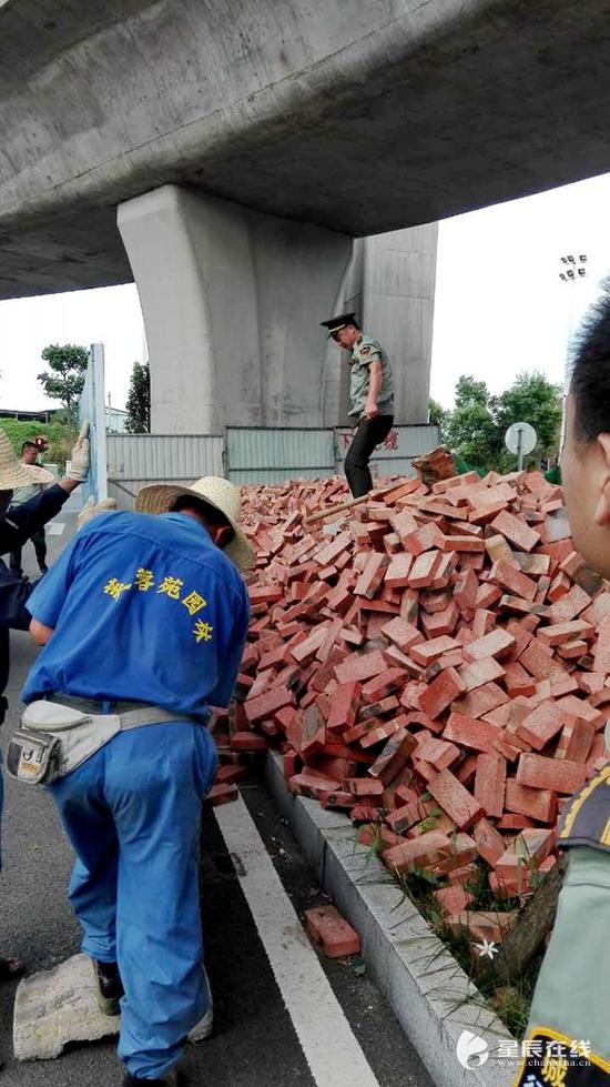 人性化管理!长沙火车南站新增13处共享单车停