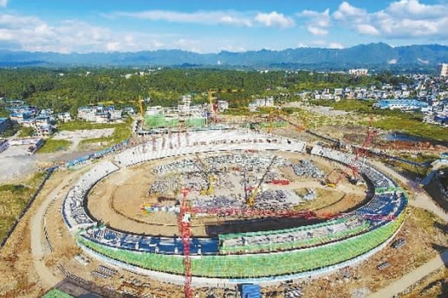 吉首市龙山体育中心初展雄姿_新浪湖南_新浪网