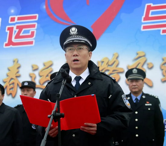 衡阳市副市长,市公安局局长胡志文宣布衡阳市2019年春运道路交通安保