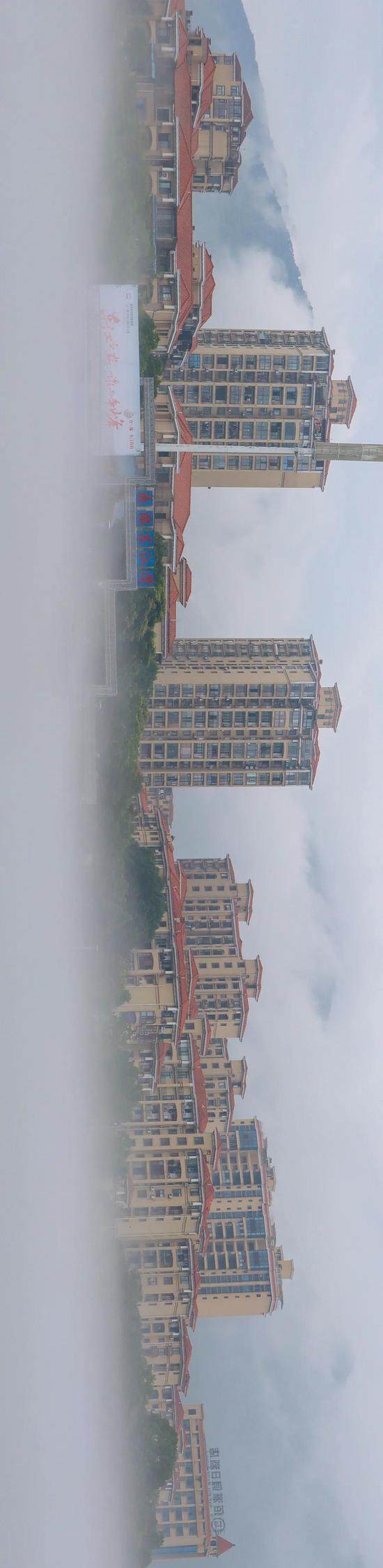 资兴城区全景 周水清 摄