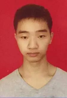 廖鸿，男，17岁，衡阳市二中高二416班