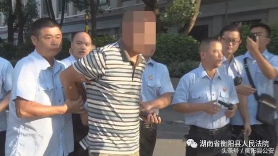 （被拘留人洪某某）