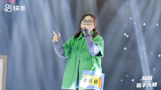 亚军:李顿顿 湖南师范大学