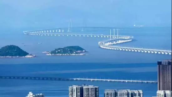 港珠澳大桥开通 衡阳人可自驾去香港