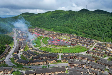 禾库“六月六”活动现场。