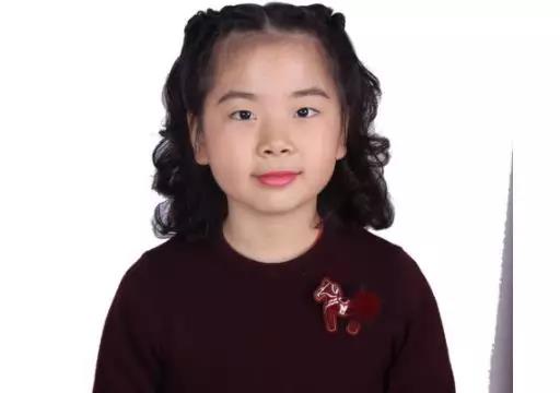 刘品言,女,10岁,高新区祝融小学五年级4班。