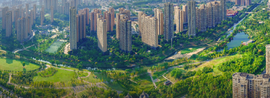 长沙市雨花区圭塘河滨水生态廊道。雨花国资经营集团 供图
