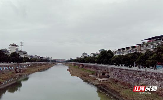 今日道县，多云有雨。谢万波 摄