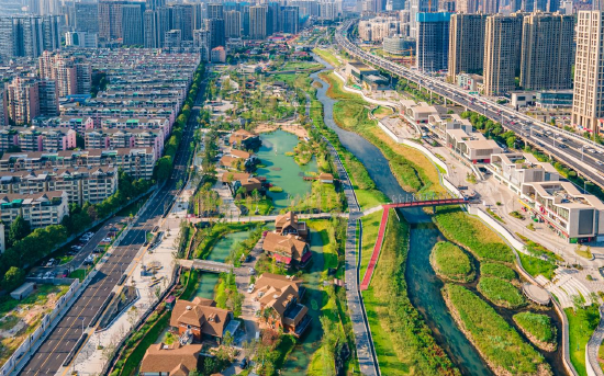 长沙市雨花区“十里圭塘” 滨水休闲文旅项目。雨花国资经营集团 供图