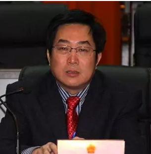 邵阳市人大常委会党组书记、副主任周国利接受