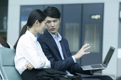 情侣入职同一公司后分别恋上其他同事 四人全离职