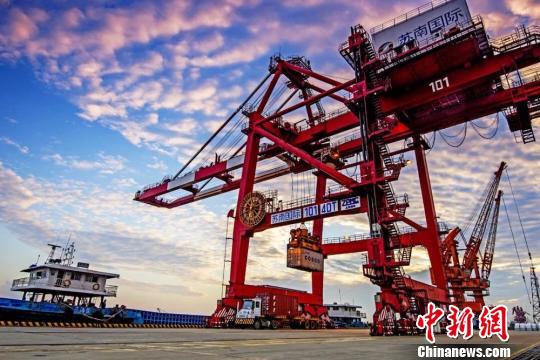 江苏江阴实现全国县域经济发展“十六连冠”