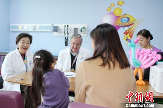 20世纪80年代后期,在郭迪教授的带领下,金星明教授协同科室团队,对ADHD进行了国内最早一批的临床诊治和干预,揭开了中国关注ADHD疾病诊治的帷幕。 芊烨 摄