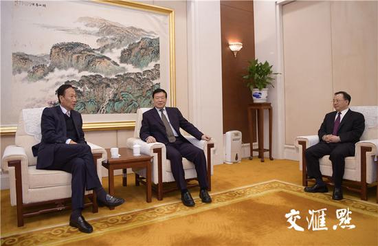 娄勤俭吴政隆会见富士康集团总裁郭台铭一行