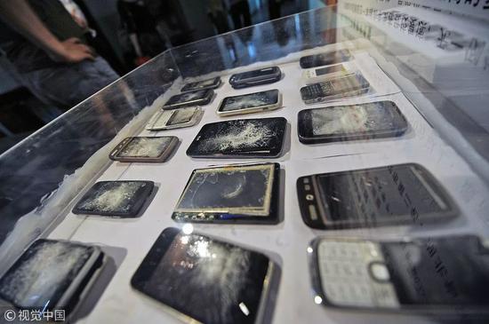 永久删除微信记录有多难?专家建议:把手机砸了!