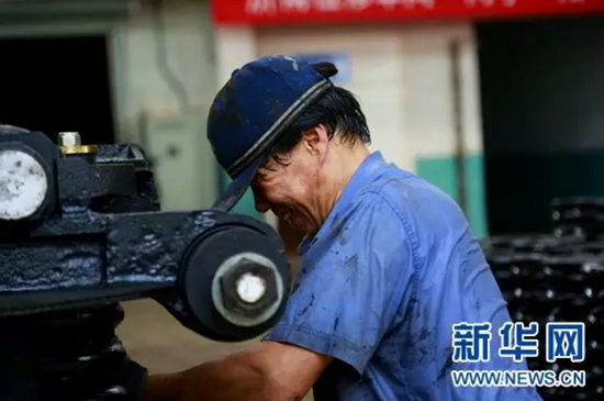 正是因为他们