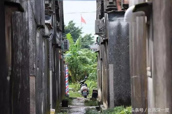 男子杀5名家人后纵火 亲属称其生前好赌负债