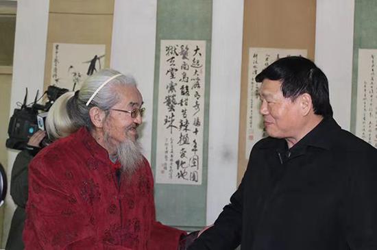 江苏省委书记娄勤俭曾看望方老