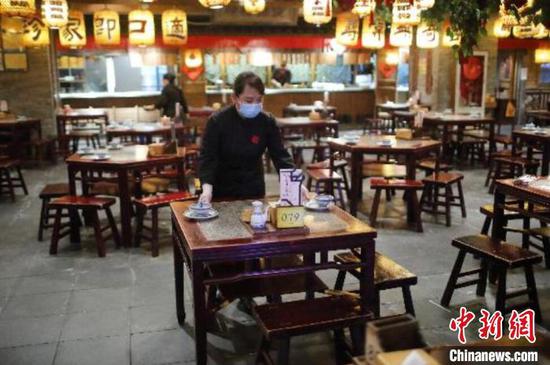 南京的餐饮企业已经陆续开放堂食。(资料图) 泱波 摄