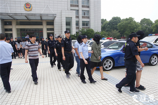 借款2500元还款6万多 1400余名受害者深陷无抵押贷款