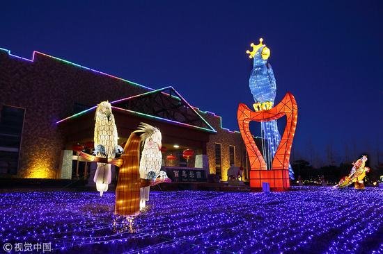 元宵节逛花灯 明天晚上哪里的灯会最令人心动？