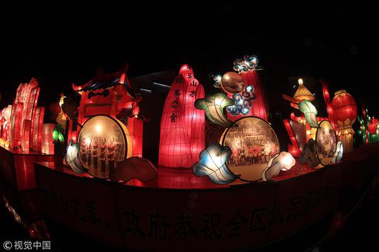 元宵节逛花灯 明天晚上哪里的灯会最令人心动？