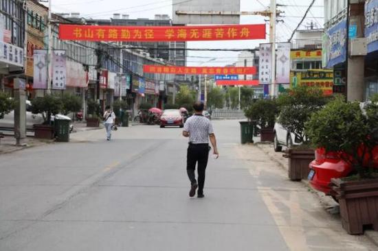 毛坦厂人认为“金安”“毛校”是一家