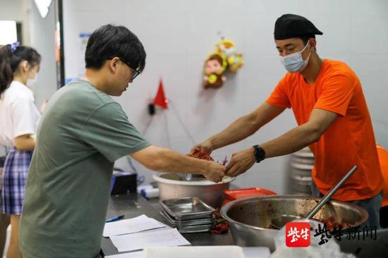 |听说毕业生十分想念烧烤花甲小龙虾？南信大：统统安排！