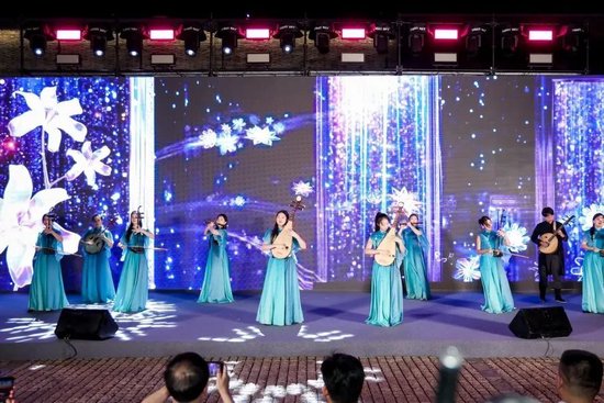 民乐《无限超越》