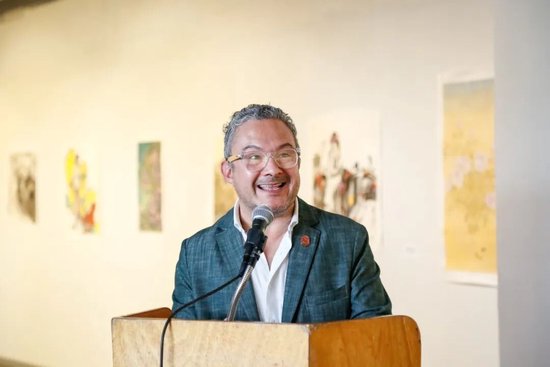 下加州文化局副局长古铁雷斯