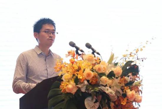 新城控股董事长王晓松