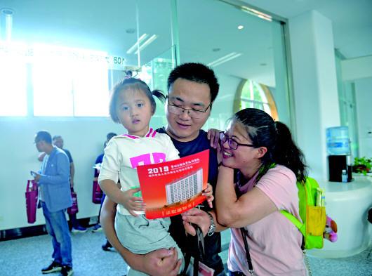 常州高职院校扩招“社会生” 老爸成儿子学弟