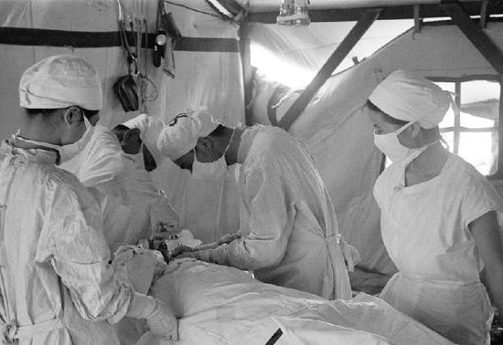 这场灾难过去42年了 但这些数字至今仍刻骨铭心