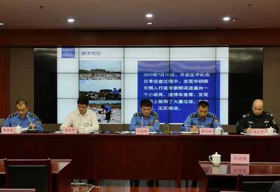 猖狂！南京偷倒渣土团伙竟然叫嚣要撞死社区主任