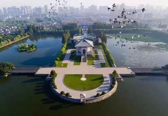 周恩来纪念馆