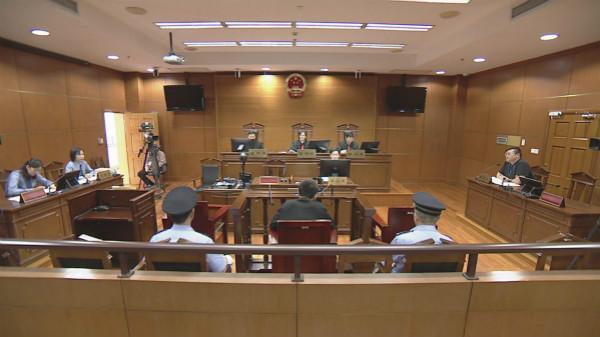 上海市第二中级人民法院以诈骗罪判处乔某有期徒刑10年6个月。梁宗 摄