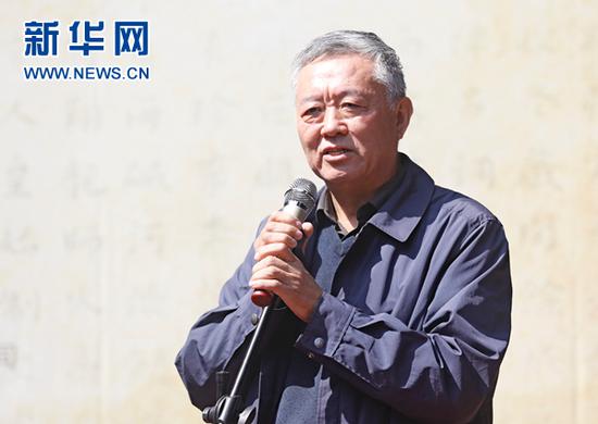李多宽致答谢词(新华网 唐杨/摄)