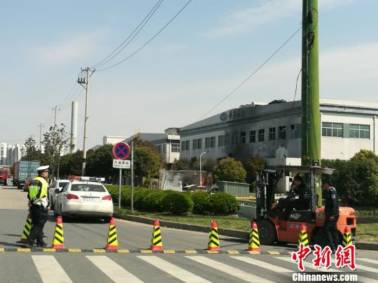 昆山综保区汉鼎精密金属有限公司燃爆事故现场。