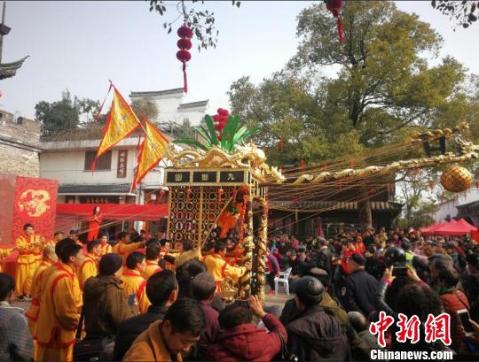 非遗项目赴台“闹元宵” 两岸民众千里话团圆