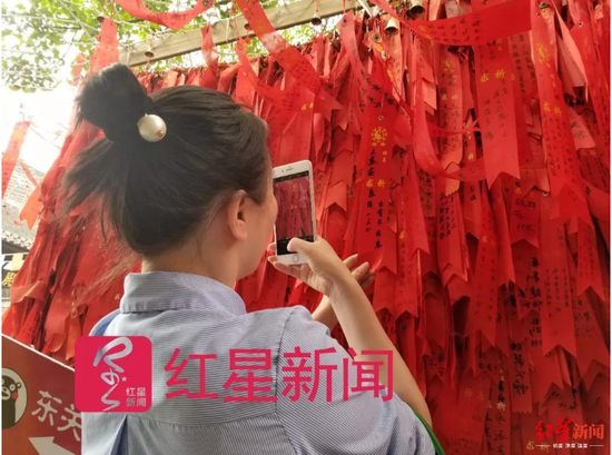 王燕茹写下:愿得一人心,白首不相离