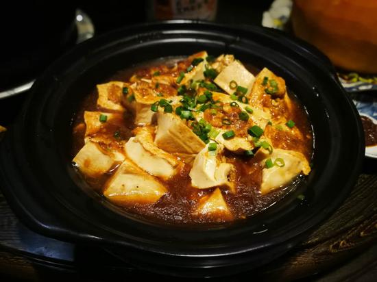 是烧香拜佛,岁岁平安,岁月静好——