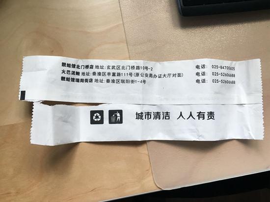 饭店为啥总“逼”顾客使用收费餐具 听业内人士揭秘