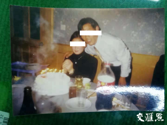 男子抢劫潜逃镇江 珍藏22年的老照片暴露身份