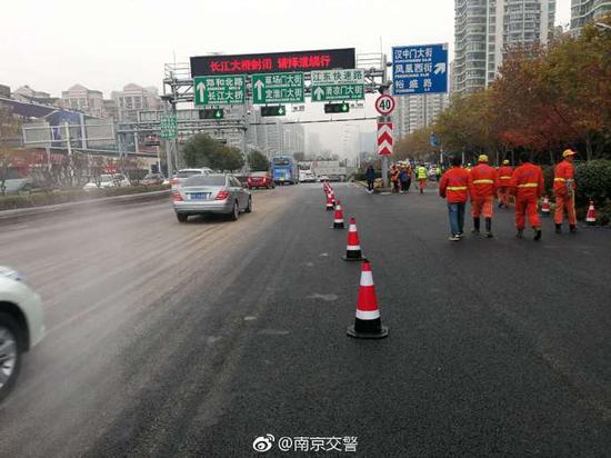 江东门水管爆裂抢修工作全部结束 通行恢复正常